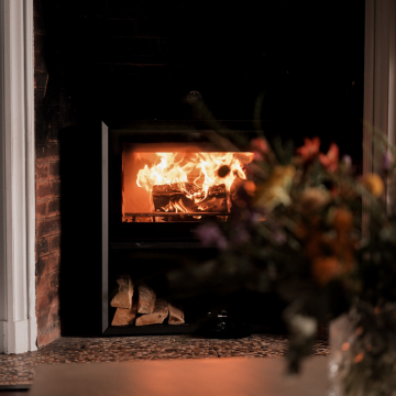 Poêle à bois Aäsgard en feu